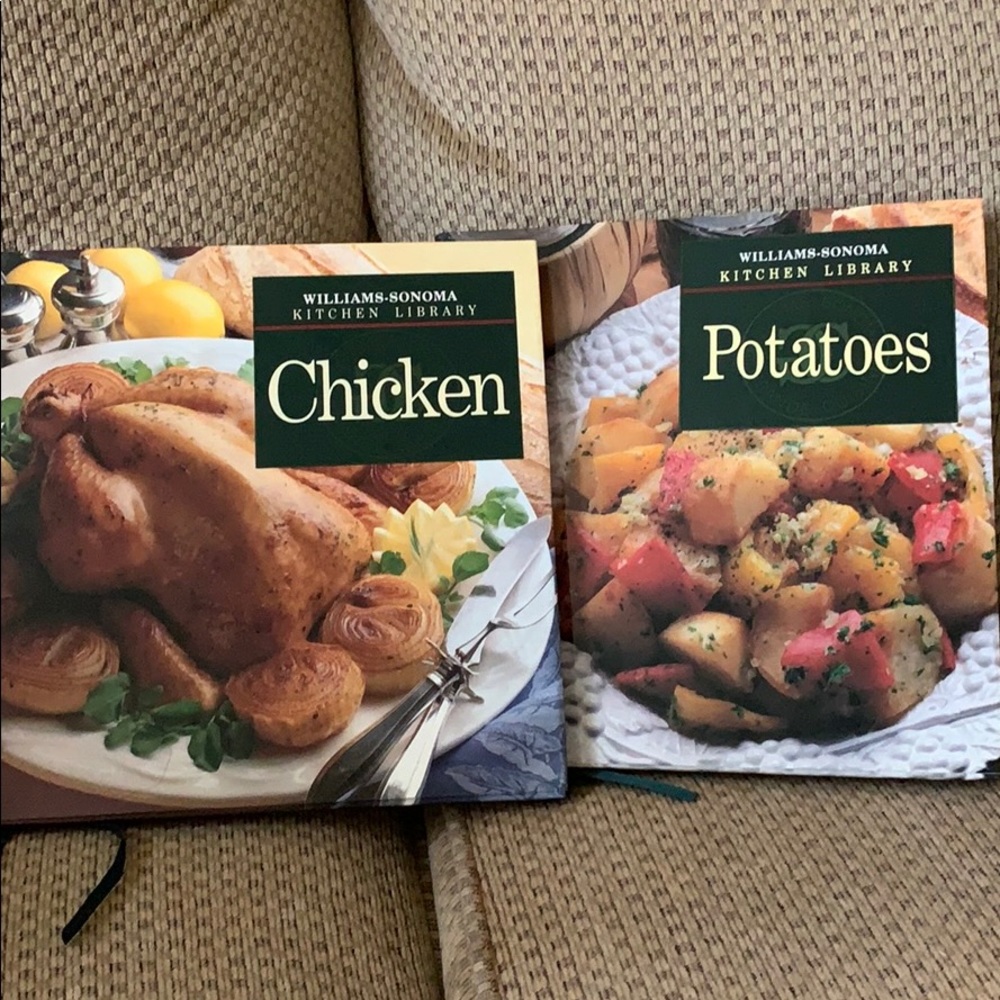 Bundle of 2 Williams-Sonoma cookbooks